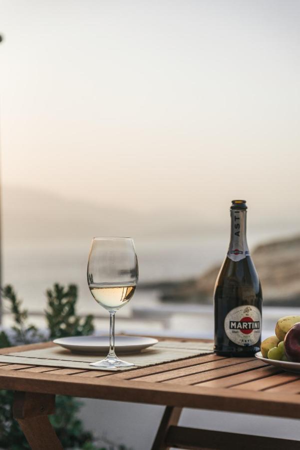 Nostos Cave Seaview Apartment 마탈라 외부 사진